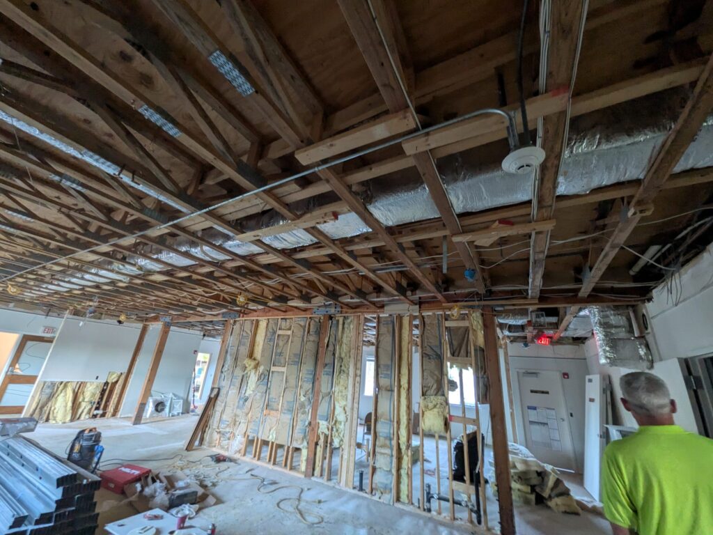 Call center shell space before fit-out